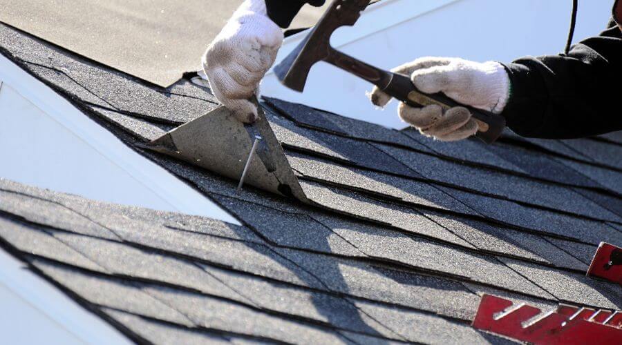 Expert Emergency Roof Repairs services in Shelbyville, TN